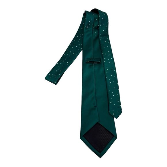 Green Reindeer Christmas Holiday Handmade 100% Silk Tie - Picture 2 of 4